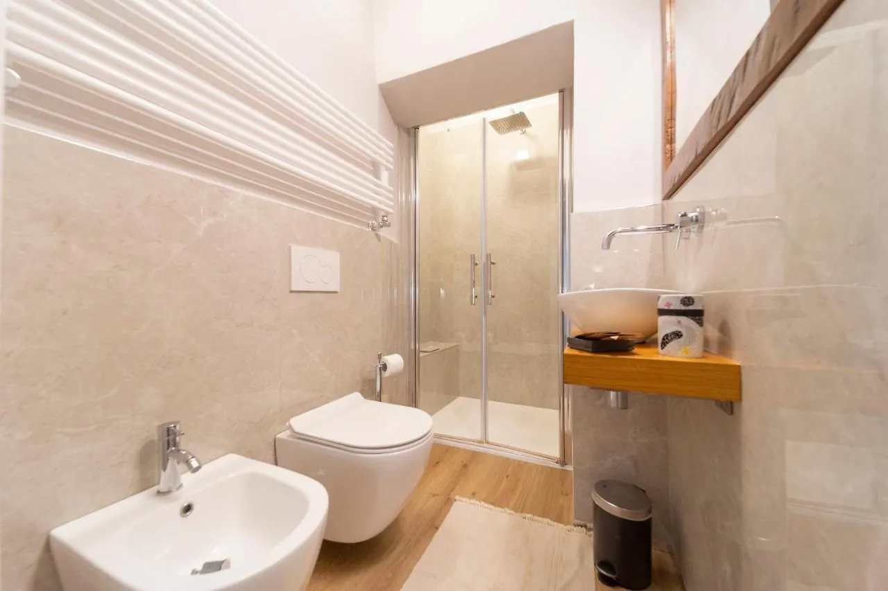 Armadillo House - Elegante Casa Vacanza A Parma